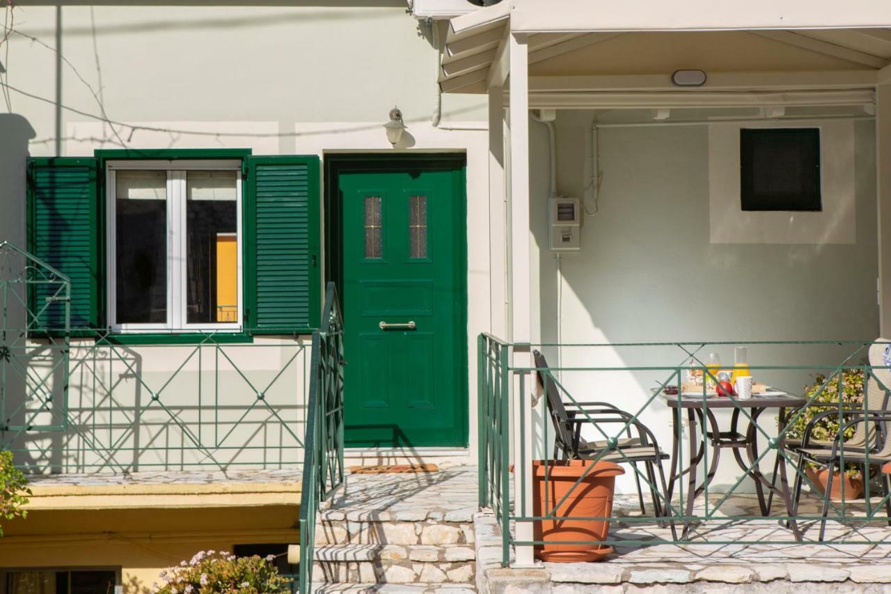 Dimitras Home Vasiliki  Bagian luar foto